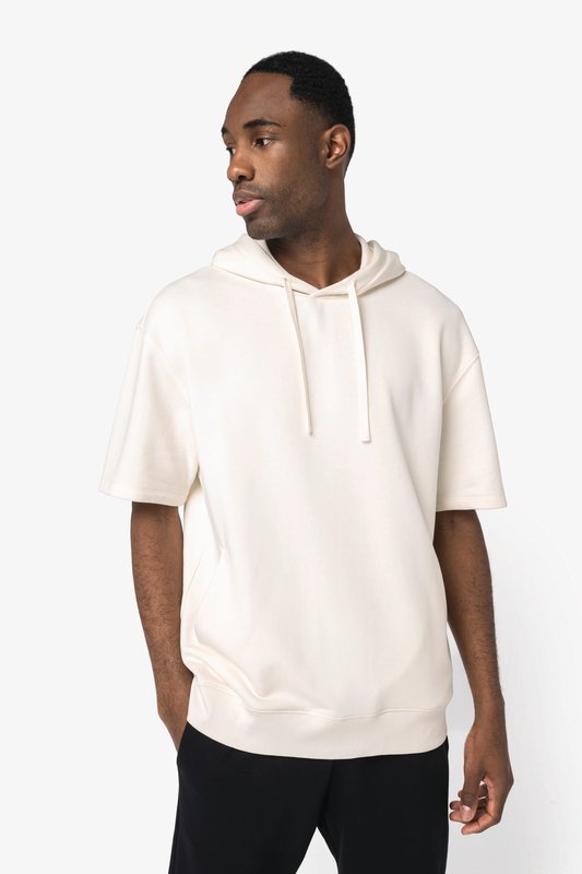 Sweat-shirt écoresponsable à capuche à épaules tombantes manches courtes French Terry unisexe – Image 4