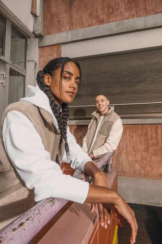 Bodywarmer écoresponsable en sherpa unisexe – Image 12