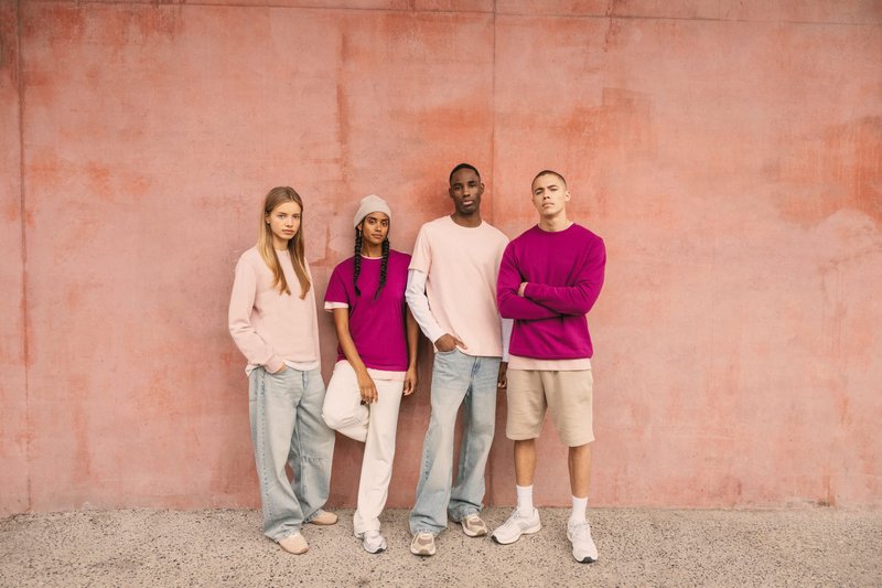 Sweat-shirt écoresponsable à col rond unisexe – Image 15