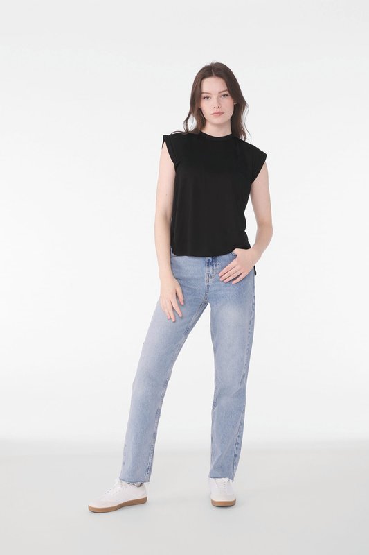 T-shirt Flowy à manches roulottées