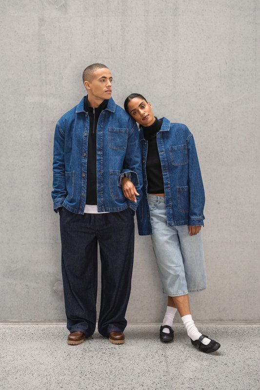 Veste en jean écoresponsable à épaules tombantes unisexe – Image 7