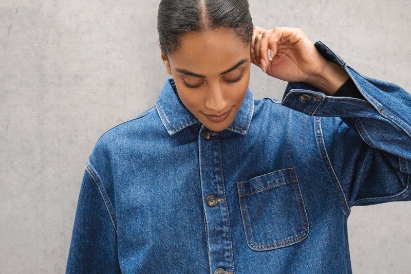 Veste en jean écoresponsable à épaules tombantes unisexe – Image 11